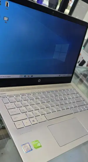 New Laptop HP Pavilion 14 8GB Intel Core I7 HDD+SSD 128GB