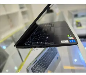 New Laptop Lenovo 8GB Intel Core I5 HDD+SSD 1T