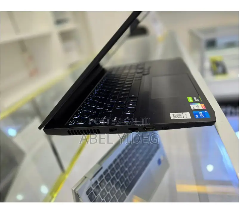 New Laptop Lenovo 8GB Intel Core I5 HDD+SSD 1T