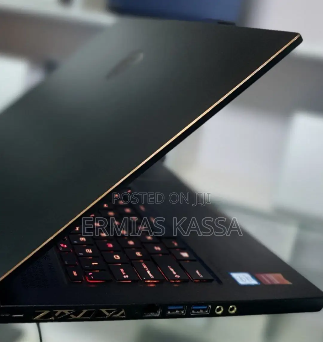 New Laptop MSI GP75 Leopard 16GB Intel Core I7 SSD 512GB
