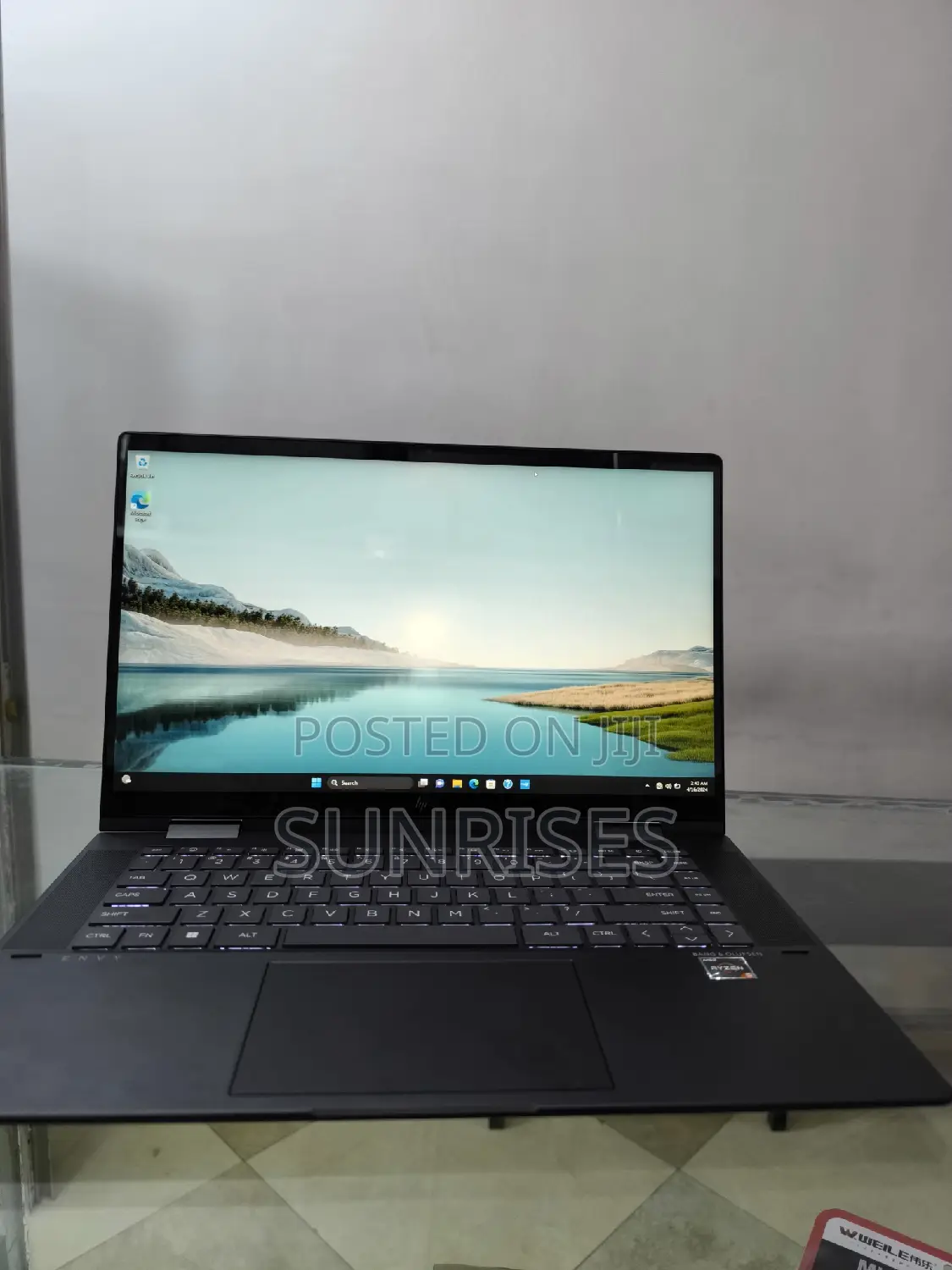 New Laptop HP Envy X360 8GB AMD Ryzen 5 SSD 512GB