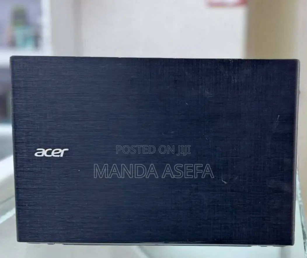 New Laptop Acer 4GB AMD A6 HDD 500GB