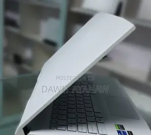 New Laptop MSI 16GB Intel Core I5 SSD 512GB