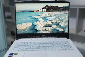 Photo - New Laptop MSI 16GB Intel Core I5 SSD 512GB