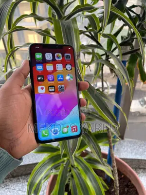 Photo - New Apple iPhone 11 Pro Max 256 GB Silver