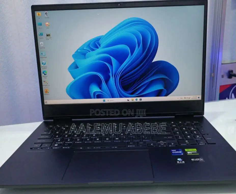 New Laptop HP Omen 16 16GB Intel Core I9 SSD 1T