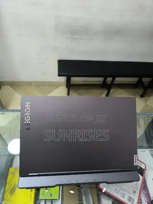 New Laptop Lenovo Legion 5 16GB AMD Ryzen 7 SSD 512GB