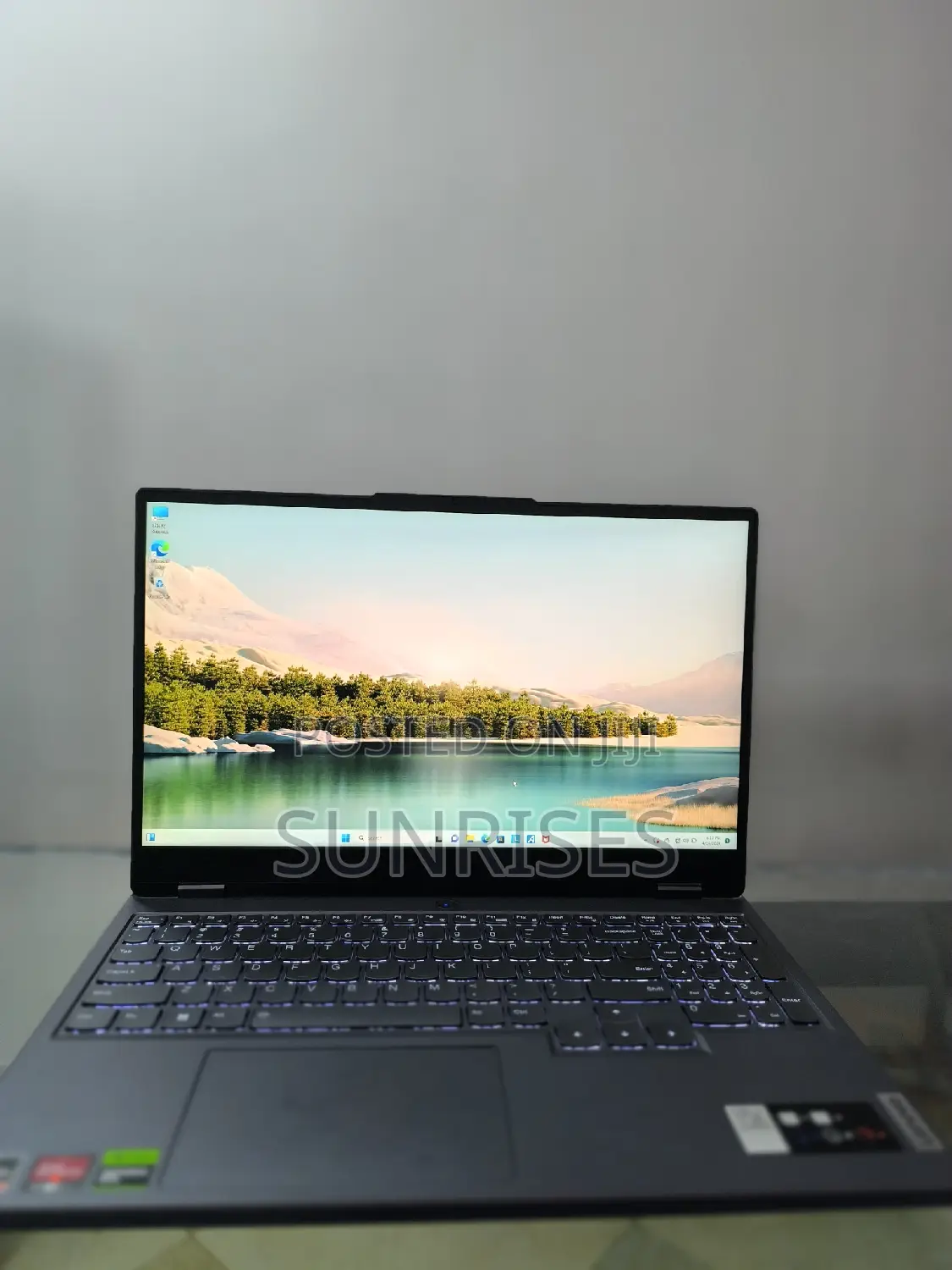 New Laptop Lenovo Legion 5 16GB AMD Ryzen 7 SSD 512GB