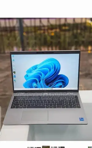 Photo - New Laptop Dell Latitude E5520 8GB Intel Core i7 SSD 512GB