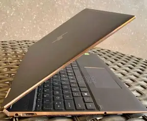 New Laptop HP Spectre 16GB Intel Core I7 SSD 512GB