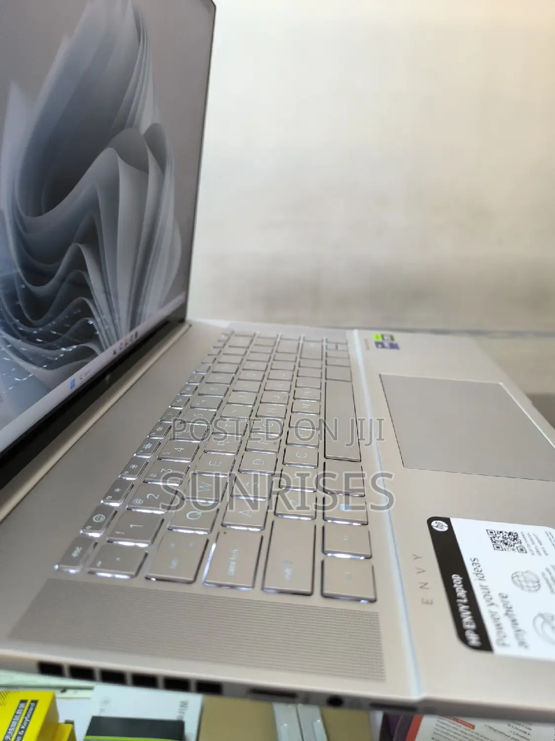 New Laptop HP Envy Pro 32GB Intel Core I9 SSD 2T