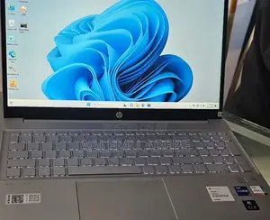 Photo - New Laptop HP Pavilion 15 16GB Intel Core I5 SSD 512GB