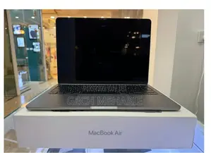 New Laptop Apple MacBook Air 2022 M2 8GB Apple M2 SSD 256GB