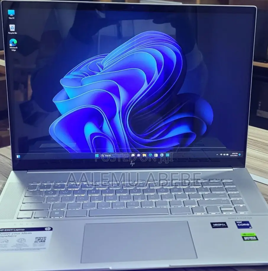 New Laptop HP Envy 15 32GB Intel Core I9 SSD 1T