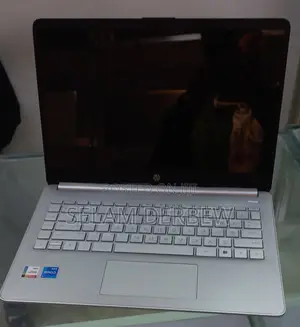 New Laptop HP Stream Notebook 8GB Intel Core I5 SSD 512GB