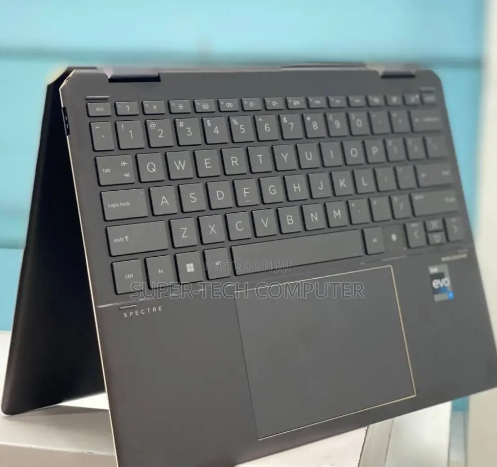 New Laptop HP Spectre X360 15 16GB Intel Core I5 SSD 512GB