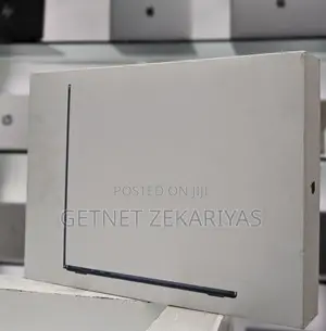 New Laptop Apple MacBook Air 2022 M2 8GB Apple M2 SSD 512GB