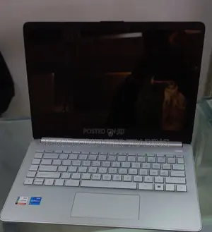 New Laptop HP Stream Notebook 8GB Intel Core I5 SSD 512GB