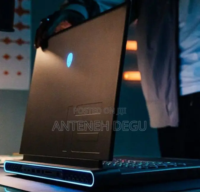 New Laptop Dell Alienware 15 R3 16GB Intel Core I7 SSD 1T