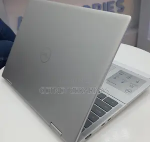 New Laptop Dell Inspiron 15 16GB Intel Core I7 SSD 1T