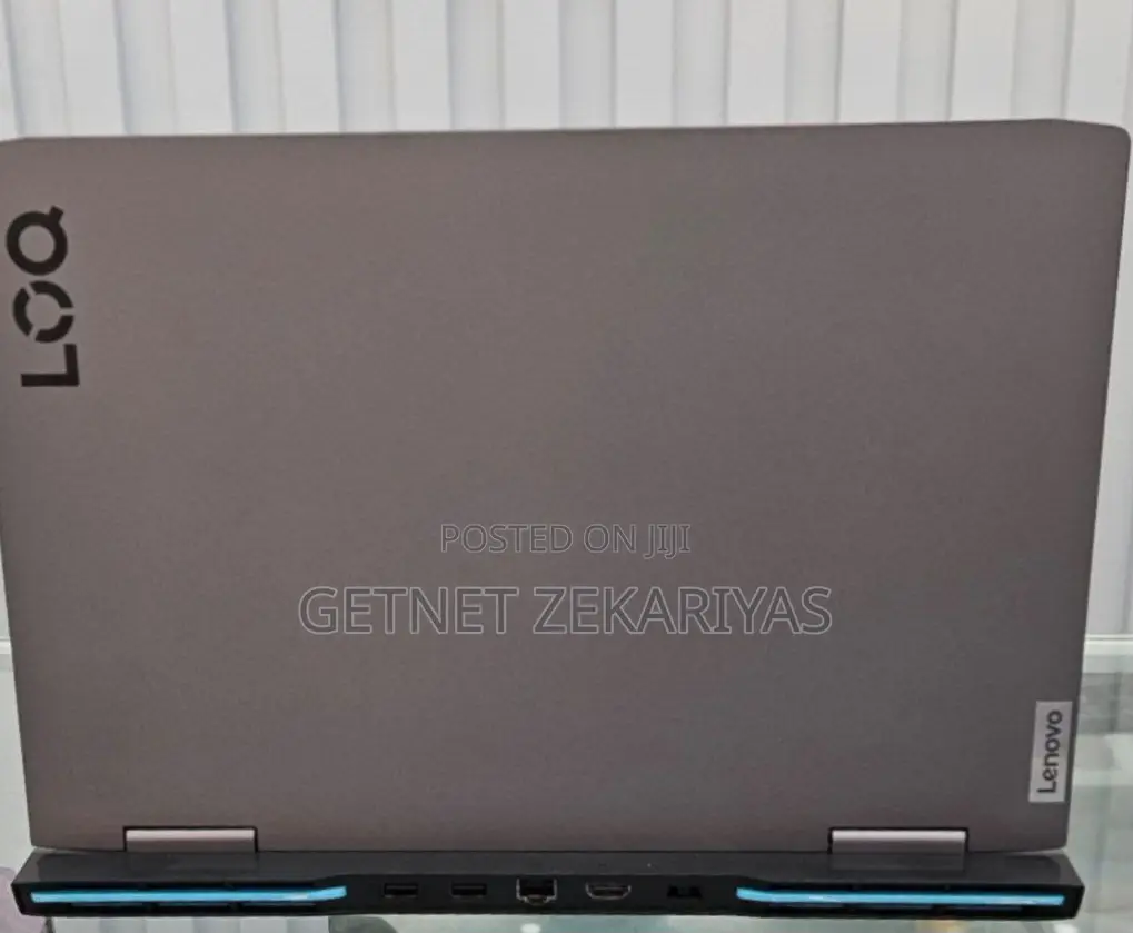 New Laptop Lenovo 8GB Intel Core I5 SSD 1T