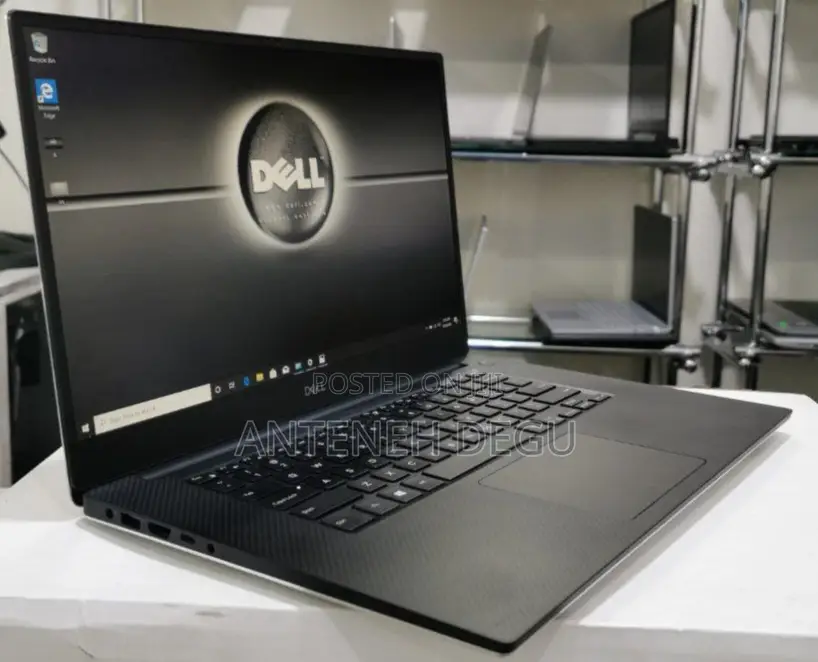New Laptop Dell Precision 15 5540 16GB Intel Core I7 SSD 512GB