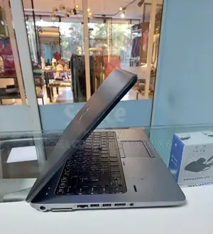 New Laptop HP EliteBook 840 8GB Intel Core I5 HDD 500GB