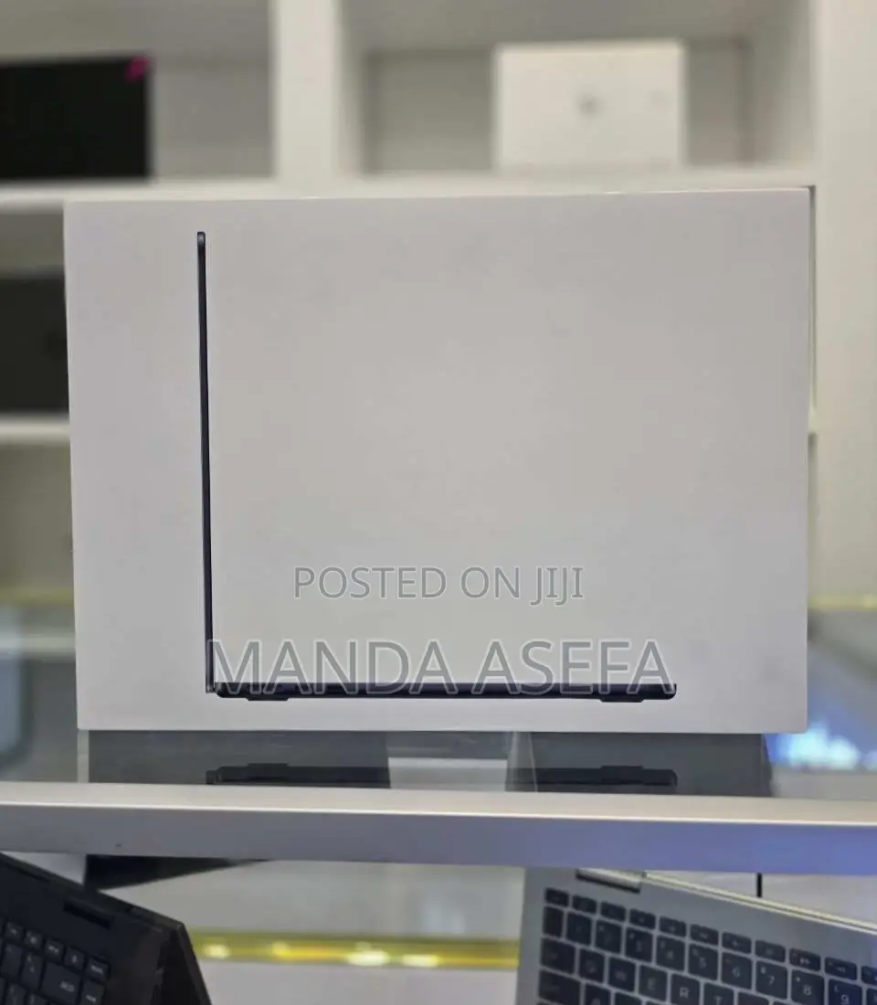 New Laptop Apple MacBook Air 8GB Apple M2 SSD 256GB