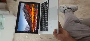 Laptop Apple MacBook 4GB Intel Core I5 HDD+SSD 500GB