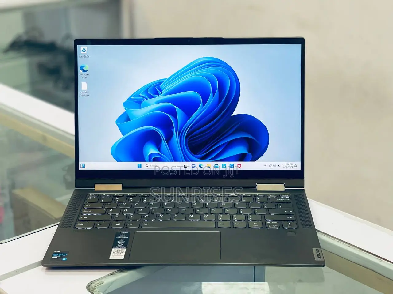 New Laptop Lenovo Yoga C930 12GB Intel Core I5 SSD 512GB