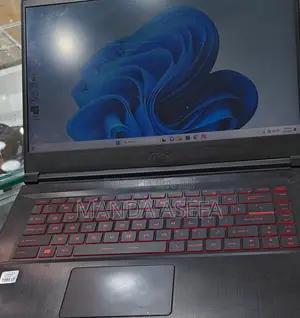 New Laptop MSI 16GB Intel Core I7 SSD 512GB