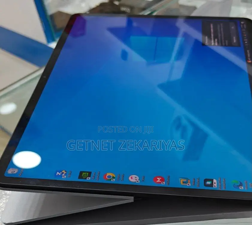 New Laptop Microsoft Surface Pro 9 16GB Intel Core I7 SSD 1T