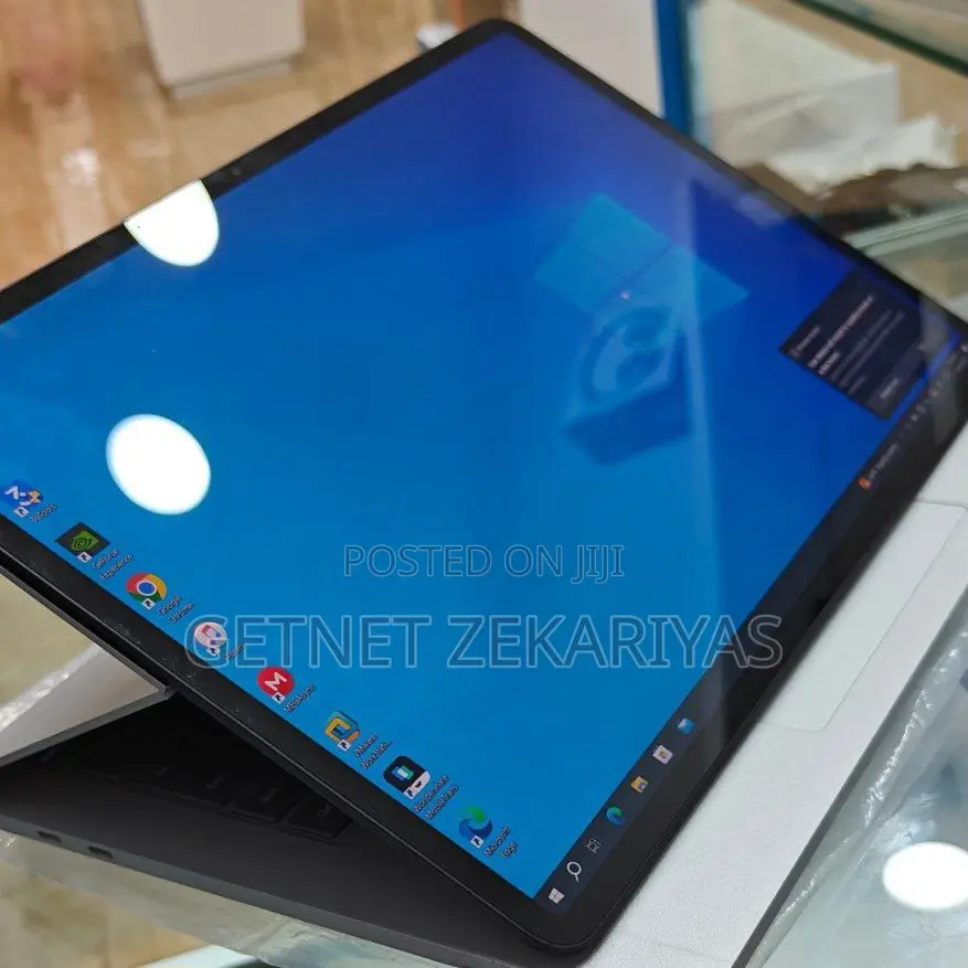 New Laptop Microsoft Surface Pro 9 16GB Intel Core I7 SSD 1T