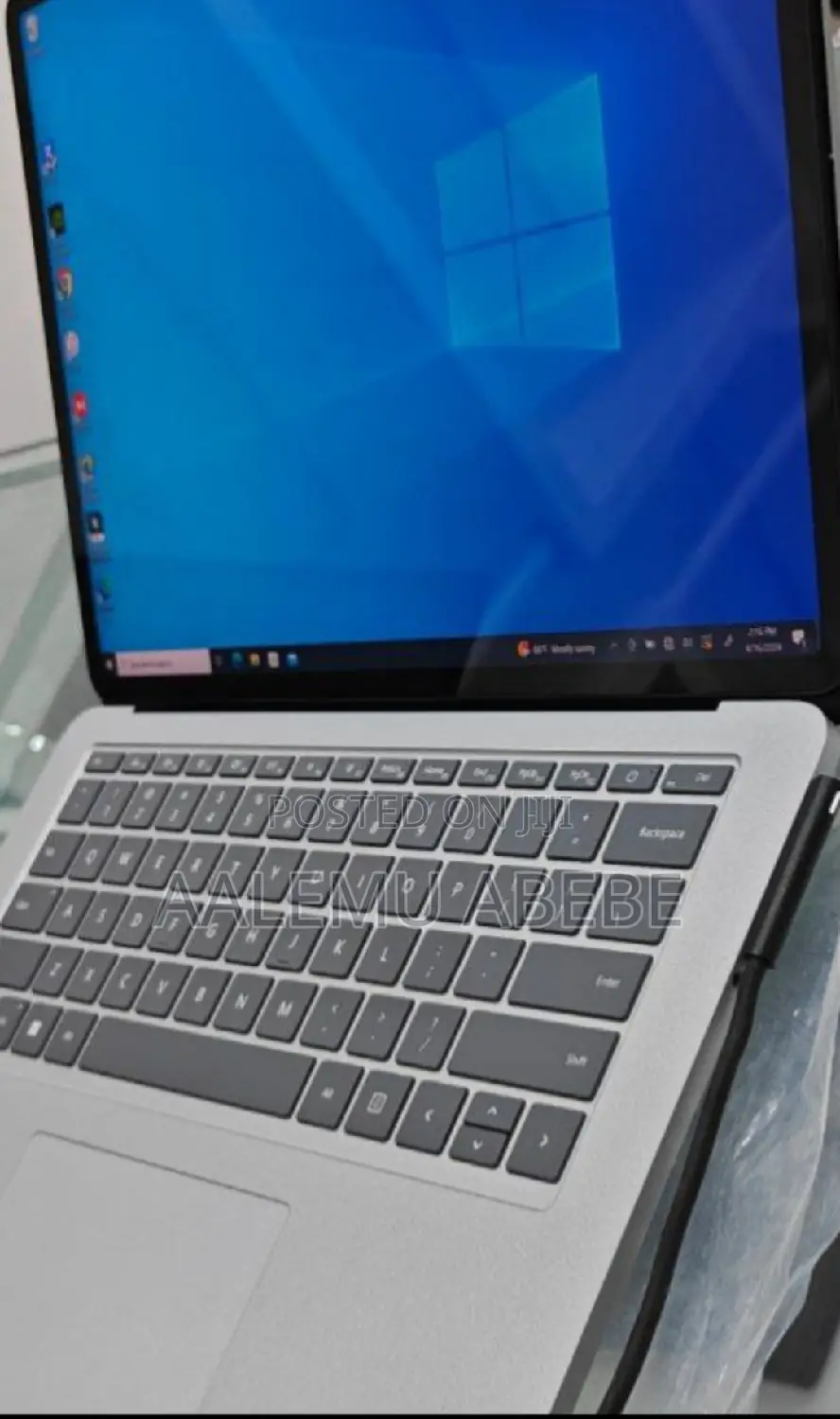 New Laptop Microsoft Surface Pro 9 16GB Intel Core I7 SSD 1T