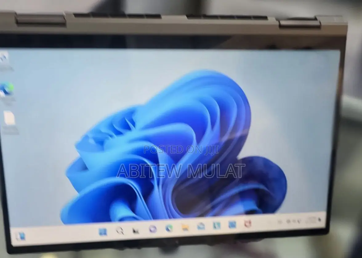 New Laptop Lenovo Yoga C740 12GB Intel Core I5 SSD 512GB