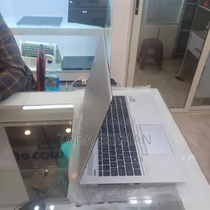Photo - New Laptop HP EliteBook 840 16GB Intel Core I7 SSD 512GB