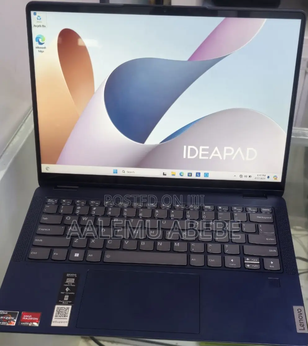 New Laptop Lenovo Flex 3 16GB AMD Ryzen 7 SSD 512GB