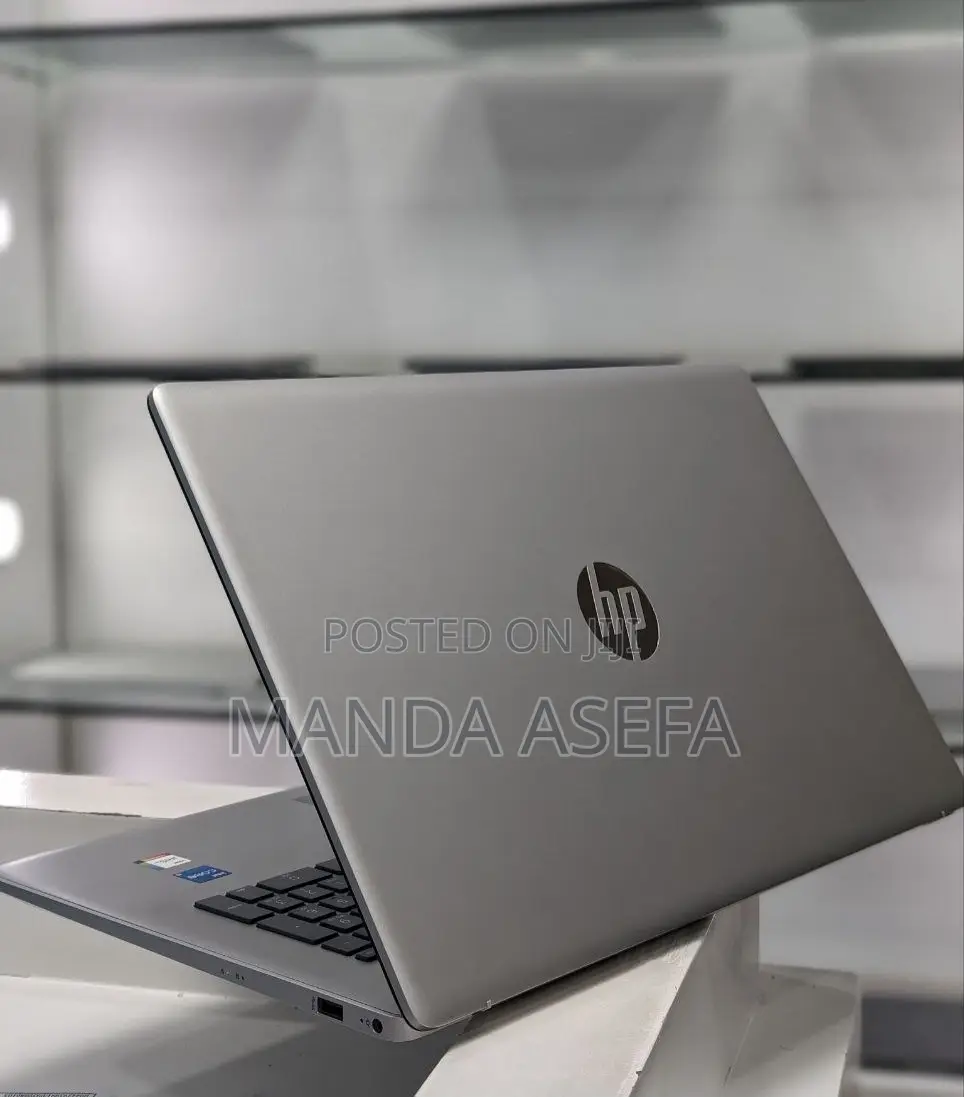 New Laptop HP Stream Notebook 16GB Intel Core I5 SSD 512GB