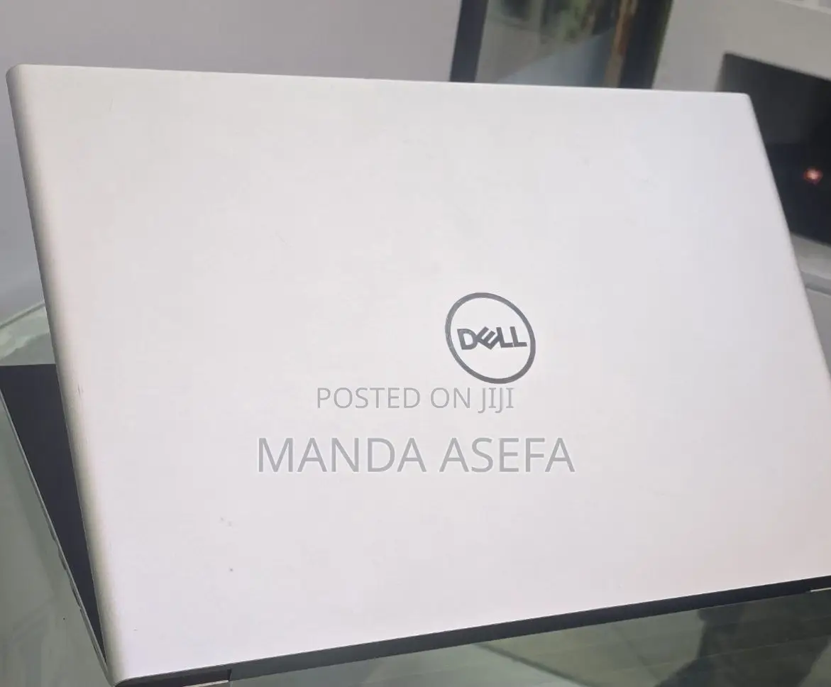 New Laptop Dell 16GB Intel Core I7 SSD 512GB