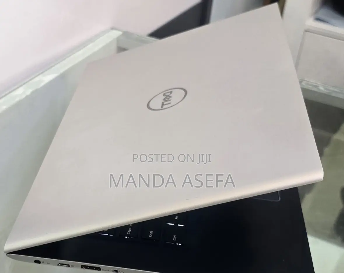 New Laptop Dell 16GB Intel Core I7 SSD 512GB