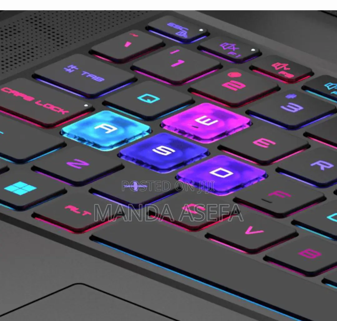 New Laptop MSI Raider GE76 12UGS 32GB Intel Core I9 SSD 2T