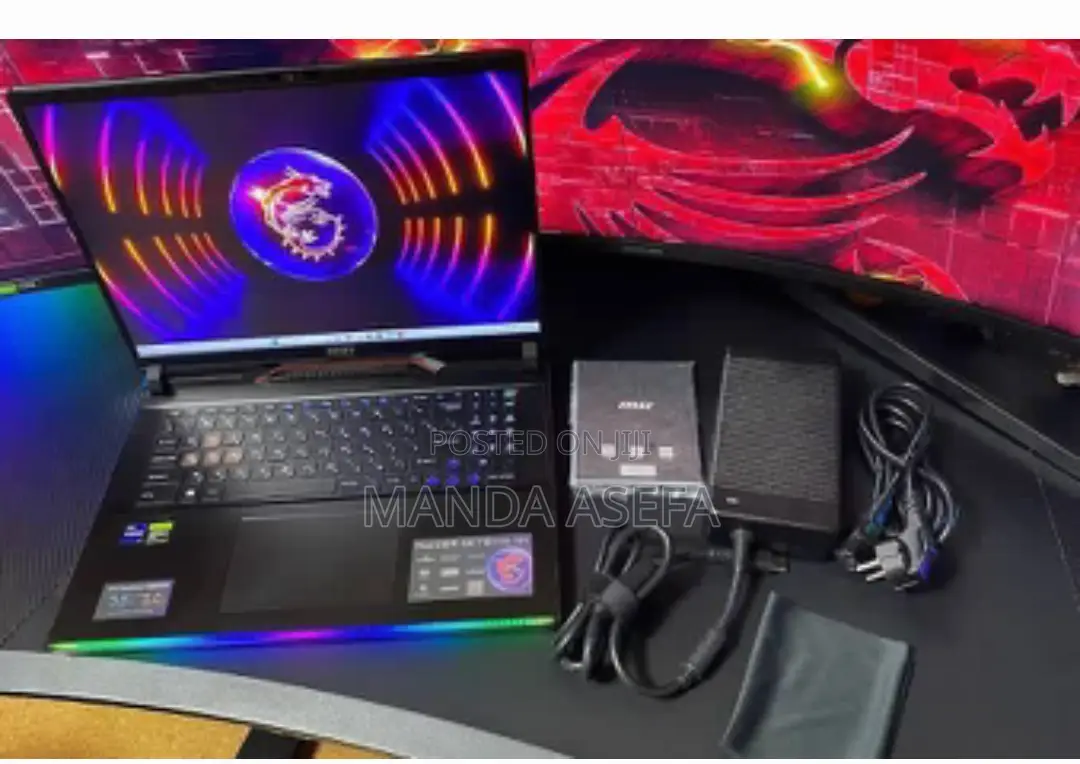 New Laptop MSI Raider GE76 12UGS 32GB Intel Core I9 SSD 2T