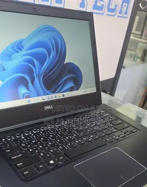 New Laptop Dell Vostro DVCI310 16GB Intel Core I7 SSD 512GB