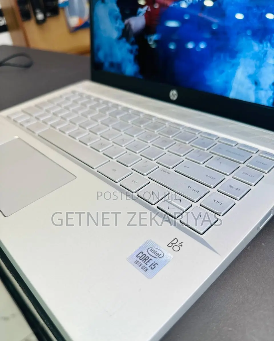New Laptop HP Pavilion 14 8GB Intel Core I5 SSD 512GB