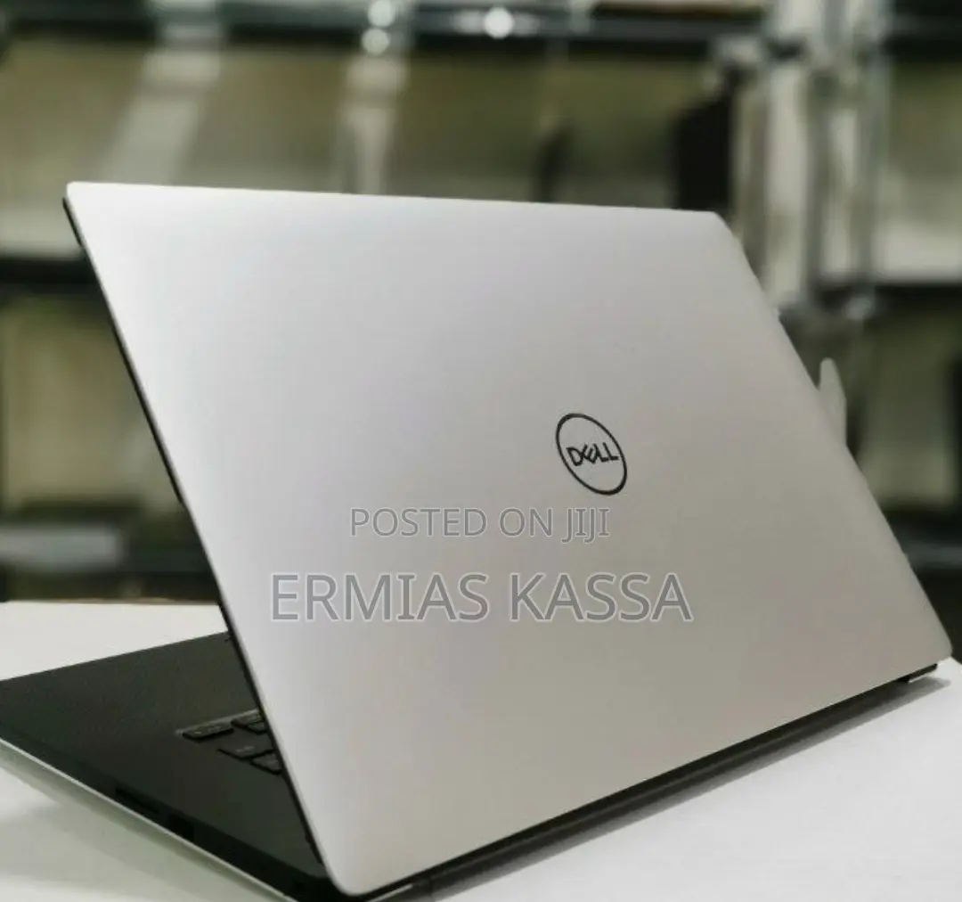 New Laptop Dell Precision 5530 16GB Intel Core I7 SSD 512GB
