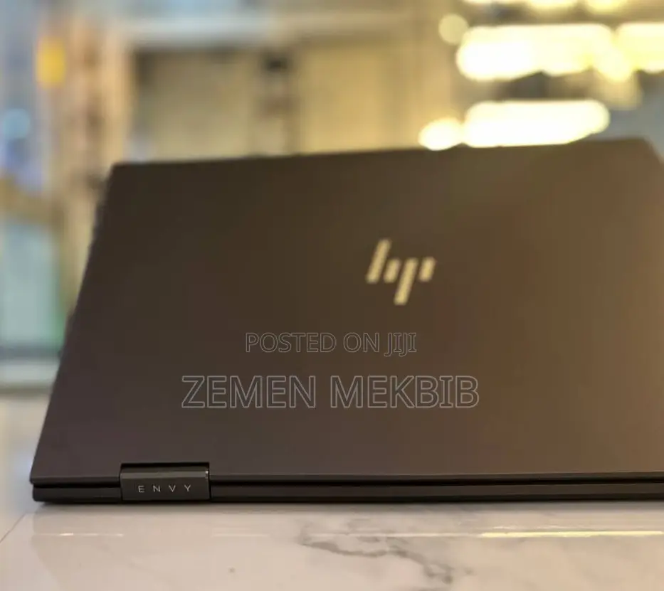 New Laptop HP Envy X360 8GB Intel Core I5 SSD 1T
