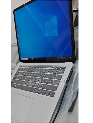 New Laptop Microsoft Surface Pro 9 16GB Intel Core I7 SSD 1T