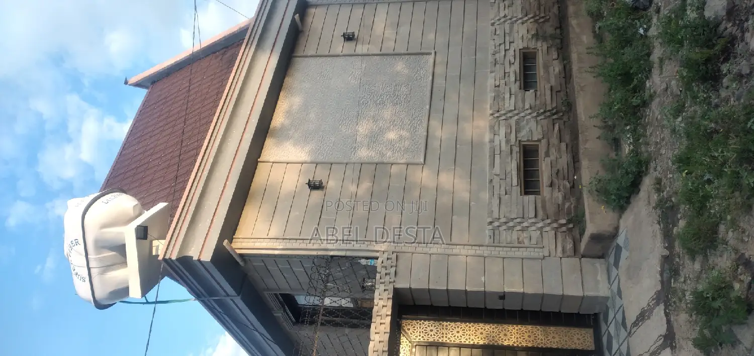 Furnished 3bdrm Villa in Fkr Grocery Germen, Adama for sale