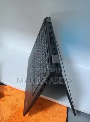 New Laptop Lenovo ThinkPad Yoga 370 16GB Intel Core I5 SSD 512GB