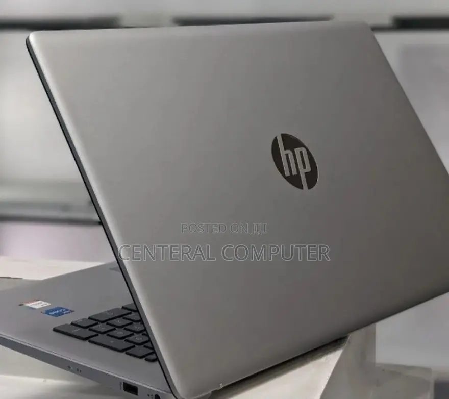 New Laptop HP Stream Notebook 16GB Intel Core I5 SSD 512GB